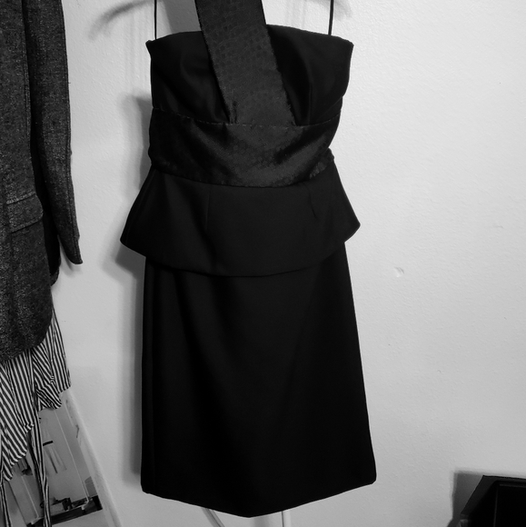 Alexander Mcqueen One-Shoulder Jacquard-Contrast Peplum Dress, US 02 - Picture 6 of 6